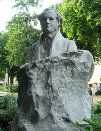 Paryska statua Horacego Wellsa