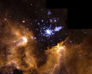 Skupisko modych gwiazd. NASA